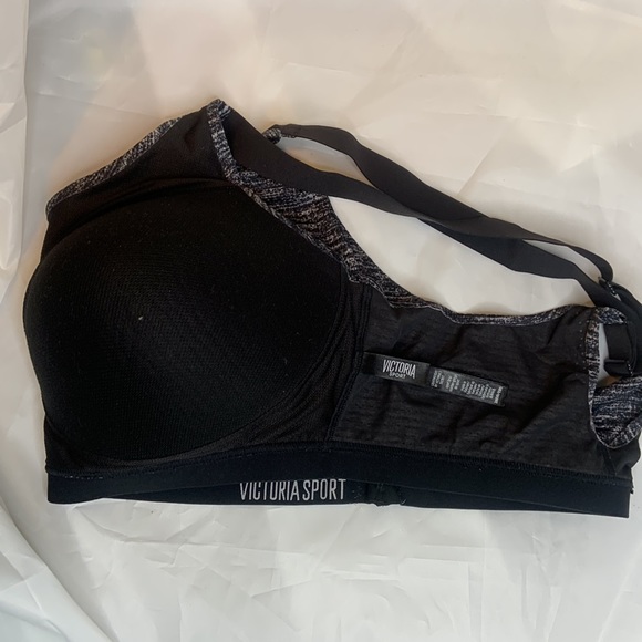 Victoria Sport Padded Perforated Sports Bra 38DD in color, black and white - Picture 7 of 10